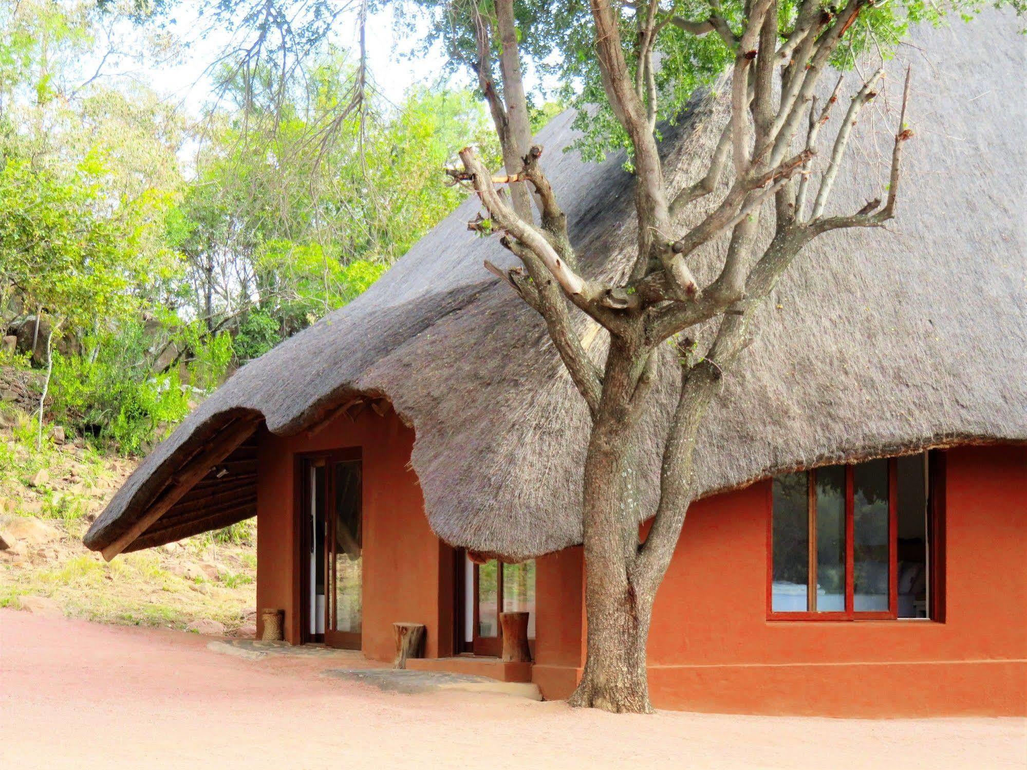 Zebras Crossing Private Game Lodge Modimolle Exterior foto
