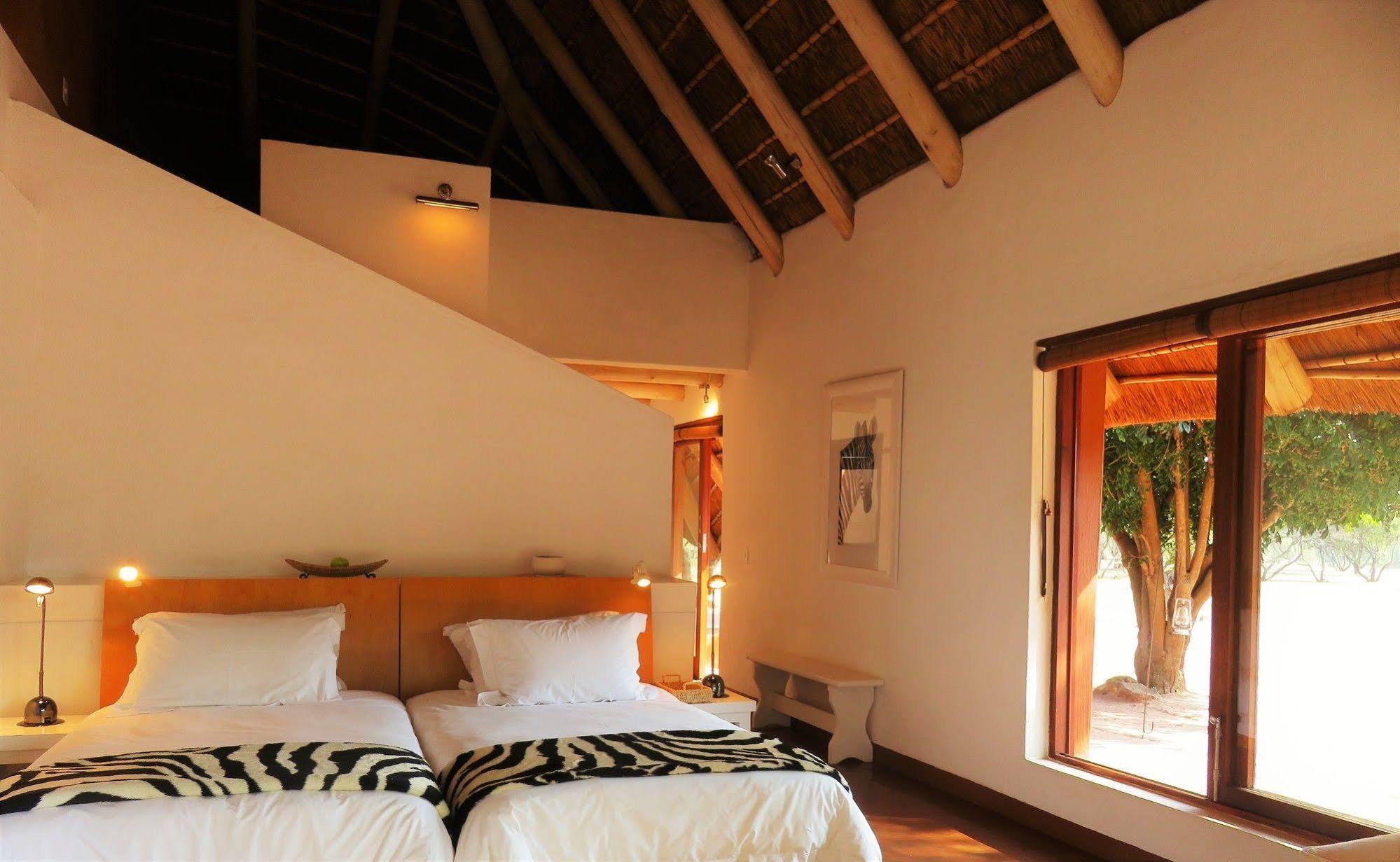 Zebras Crossing Private Game Lodge Modimolle Exterior foto